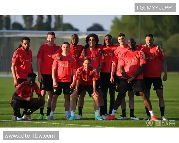 广州羽毛球队在欧锦赛积分榜上以77分稳居第一名展现强劲实力